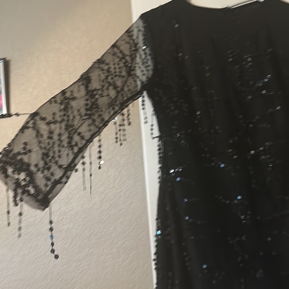 NWOT black sequin dress size L - Picture 2 of 4
